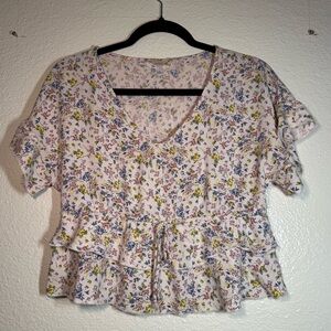 URBAN Romantics White Floral Ruffle Peplum Top